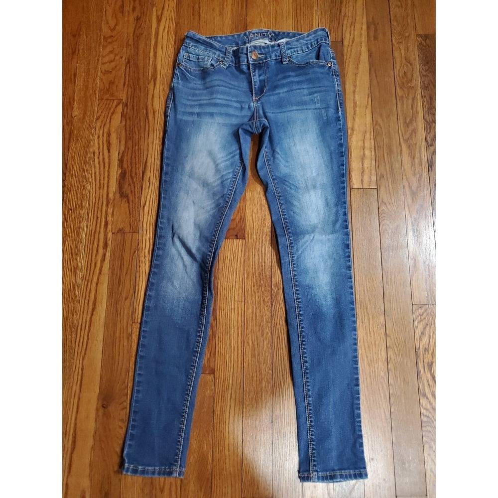 Vanity Curvy Skinny Jeans‎ Medium Dark Wash Whiskered Embellished 27W 32L 27x32